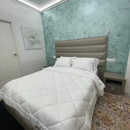 Отель Boutique Galeon *
