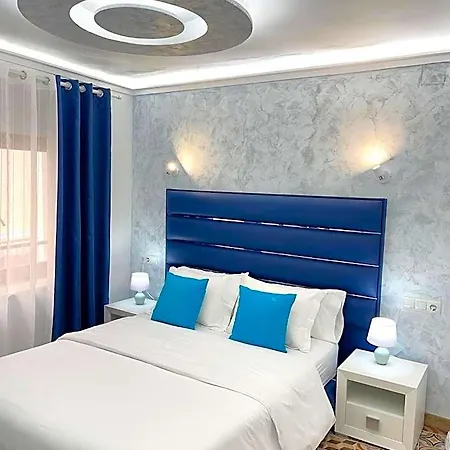 Boutique Galeon Отель Кальпе
