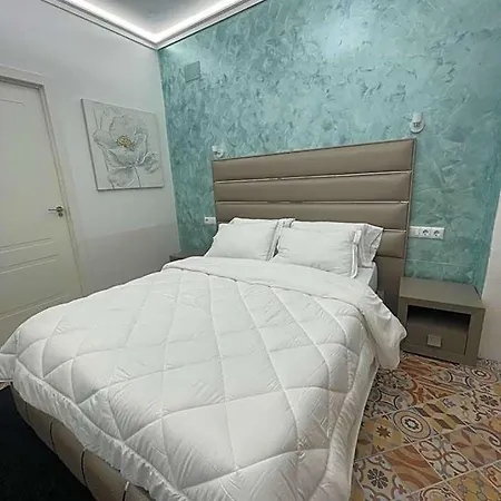 Boutique Galeon Отель *