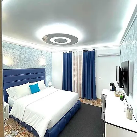 Boutique Galeon Отель Кальпе