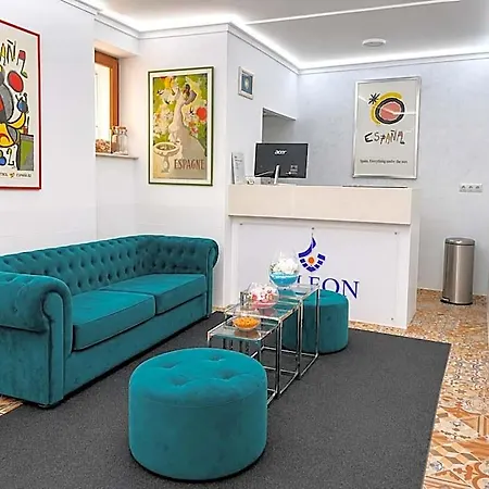 Boutique Galeon Отель Кальпе